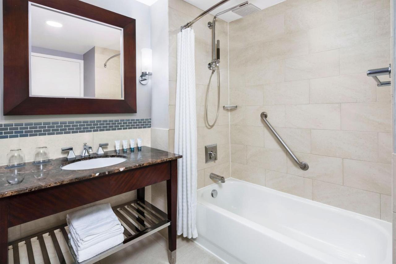 Hotel The Westin Washington National Harbor Esterno foto