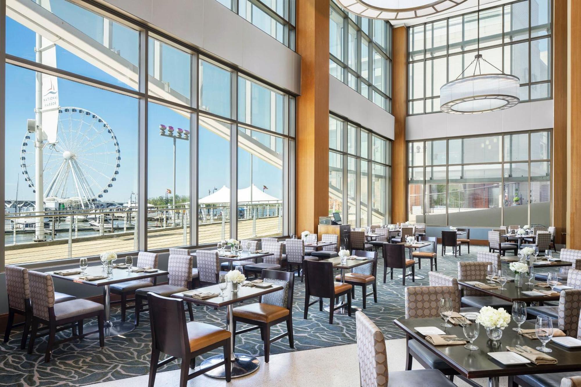 Hotel The Westin Washington National Harbor Esterno foto