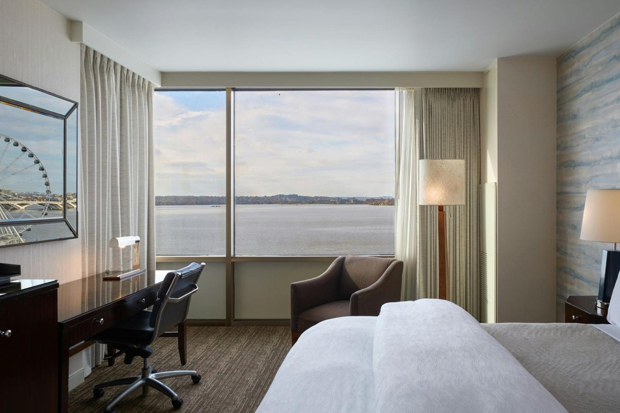 Hotel The Westin Washington National Harbor Esterno foto